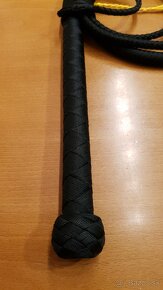 Predám nový pastiersky bič (BULLWHIP) - Paracord 550 Nylon - 5