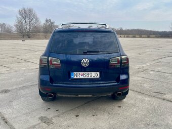 Volkswagen Touareg 5.0 TDI V10 - 5