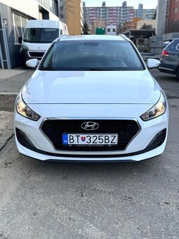 HYUNDAI i30 combi 1,4 T-GDi 2020 benzín 103 kW - 5