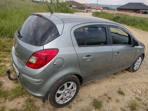Opel Corsa 1.4 benzín - 5