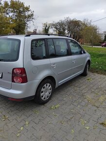 Volkswagen touran 1.9 TDI Diesel rok výroby 2009 - 5