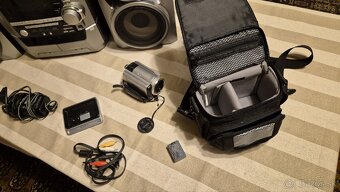 Nokia SU-8W, kamera SONY + lowepro taska, Hifi veza, repro - 5