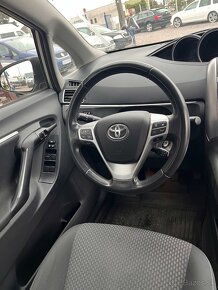 Toyota Verso 2,0 D-4D 5S - 5