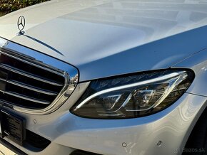 Mercedes-Benz C400 4Matic Exclusive sedan 245kW - 5