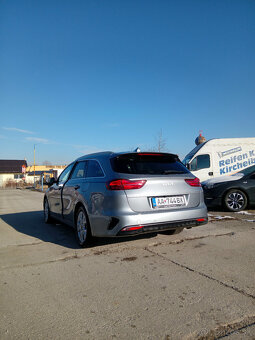 Kia Ceed SW 1.0 T-GDi GOLD + NAVI MY 2024 - 5