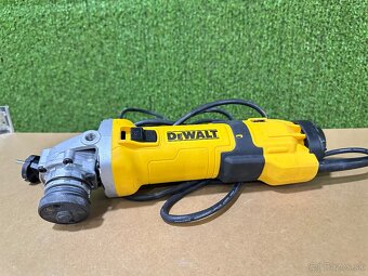 Dewalt DWE4257 uhlová brúska - 5