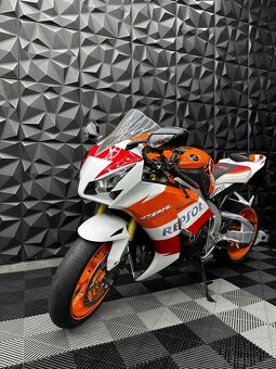 HONDA CBR 1000 RR  SC59 2013 - 5