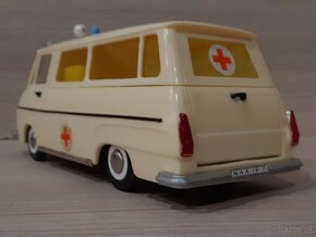 Predam skoda 1203 kaden sanitka - 5