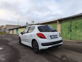 PEUGEOT 207 - 5