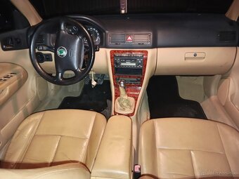 Skoda Octavia 1.8 turbo 4x4 Laurin & Klement - 5