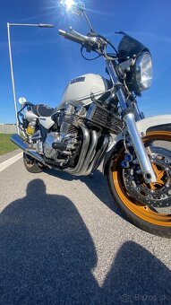 Yamaha xjr1300 - 5