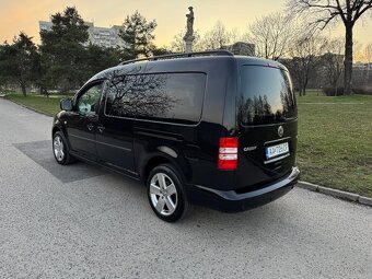 Volkswagen Caddy Maxi 7miestna - 5