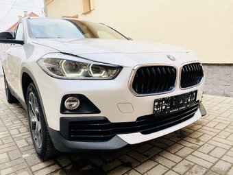 Bmw X2 xDrive xLine 4x4 2.0D 190PS Biela Metalíza - 5