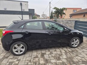 Hyundai i30 1,4i 74kw Hatchback - 5