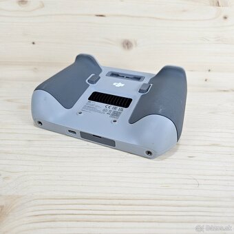 DJI RC (Model RM330) – TOP stav - 5