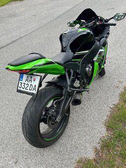 Kawasaki Ninja zx10R - 5