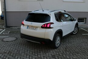 Peugeot 2008 1.2 PureTech 130k Allure - 5