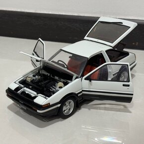 1:18 AutoArt Toyota Sprinter Trueno GT APEX AE86 - 5