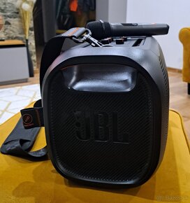 JBL reproduktor s mikrofonom - 5