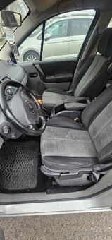 Renault Megane Grand Scenic - 5