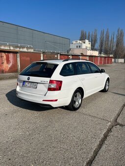 Predám Škoda Octavia 3 Combi 1.6 81kw 5.st. manuál - 5