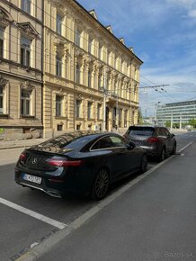 Mercedes-Benz E300 coupe - 5