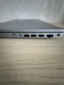 Dell Latitude 5511 - 5