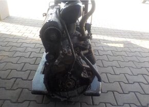 Motor VW T4 2.5 TDI AUF - 5