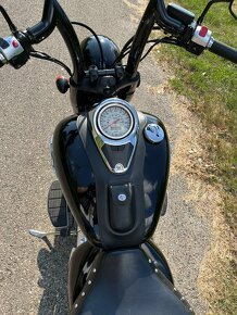 Suzuki Boulevard - 5