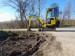 Báger komatsu pc15-r8 - 5