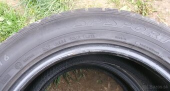 Predám letné pneumatiky Dunlop 215/55 R16,cena cena 17€/ks - 5