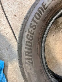 Predám letné gumy BRIDGESTONE 205/60/R16 Rok 2022 - 5