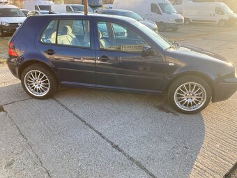 VW Golf 4 ,1.6 - 5