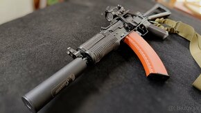 Cyma ak74u. Cm045 upgrade+ príslušenstvo. - 5