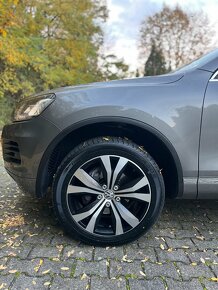 Volkswagen Touareg 3,0tdi 4x4 - 5