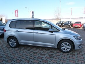 Volkswagen Touran 2.0 TDI SCR 150k Comfortline DSG - 5