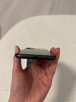 iPhone 11, 64GB, black - 5