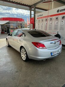 Opel Insignia 2.0 Turbo - 5