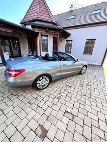 Mercedes E trieda Cabrio 220 CDI BlueEFFICIENCY - 5