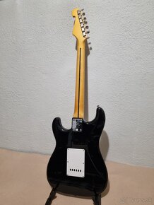 Elektrická gitara SX vintage model ST 57 black - 5