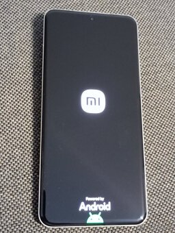 Xiaomi 15 Ultra 16/512 GB, Silver Chrome - 5