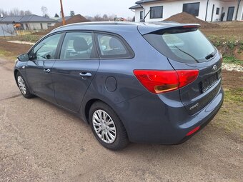 KIA CEED SW 1,4 DIESEL ROK 2014 - 5