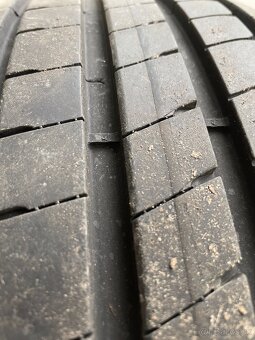 225/40 R19 GoodYear Letné - 5