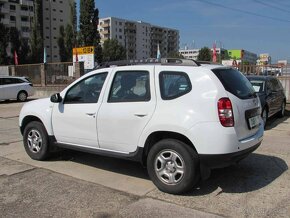 Dacia Duster 1.6 SCe 4x4 Arctica - 5