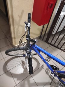 Predám kvalitný horský bicykel Shimano - 5