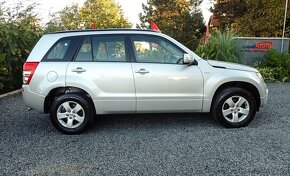 SUZUKI GRAND VITARA 1.9DDiS EURO5 Facelift 12/2011 4x4 - - 5