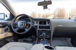 Audi Q7 V12 - 5