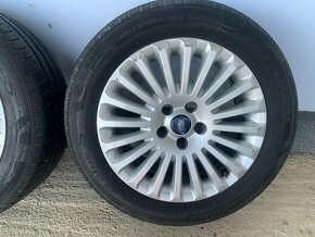 Letné pneumatiky 205/55 R16 s liatinovými diskami /5108 Fo/ - 5