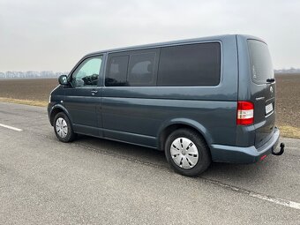 Volkswagen Caravelle T5 - 5