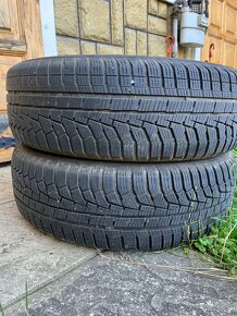 215/70 r16 Hankook - 5